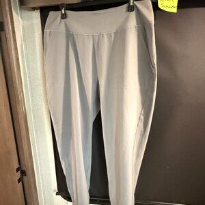 Patagonia W's Happy Hike Studio Pants - Size Large - Noble Grey - EUC